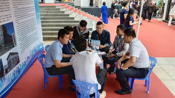 聚羧酸系高性能减水剂 聚羧酸系高性能减水剂